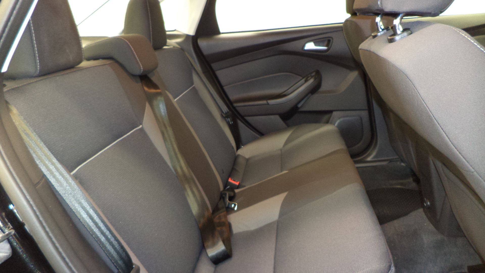 Ford Focus 2013 Việt Nam - Ảnh 35